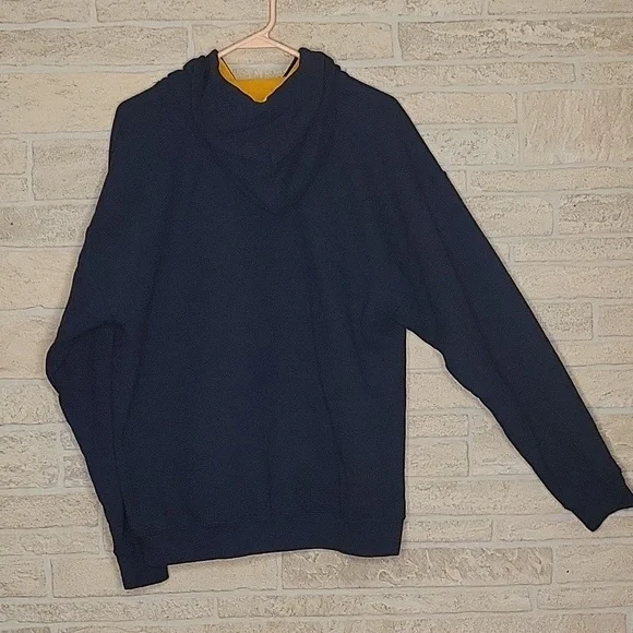 CRAFTSMAN MADE TO MAKE CHICAGO Hoodie - Picture 2 of 7